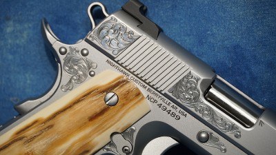 NIGHTHAWK CUSTOM VIP COMMANDER SILVER 38 SUPER WITH MAMMOTH BARK GRIPS - Image 3 of 25