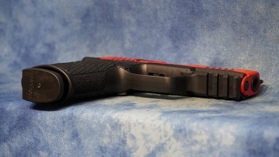 WILSON COMBAT P365XL 2.0 9MM MACRO MODULE USMC RED SLIDE RMR CUT TUNED - Image 4 of 7