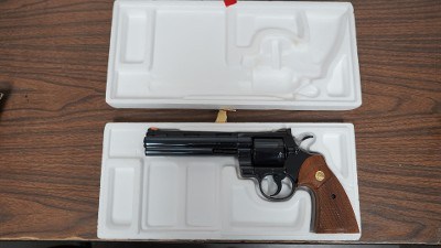 CONSIGNMENT COLT PYTHON 357 MAGNUM UNFLUTED CYLINDER -ONE OF A KIND- MFG 1990 - Image 24 of 25