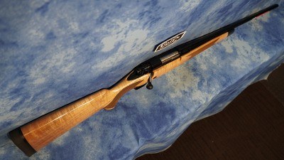 SALE!! WINCHESTER 535218212 MODEL 70 SUPER GRADE 243 WIN 5+1 22