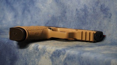 WILSON COMBAT P365XL 2.0 X-MACRO TAN 9MM ACTION TUNED RMR CC CUT - Image 3 of 5