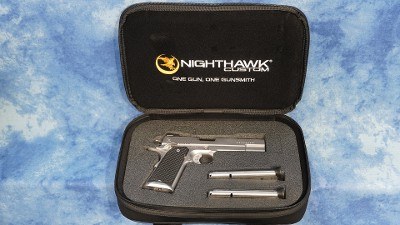 NIGHTHAWK CUSTOM ENVOY GOVERNMENT 45 ACP IOS & RECON RAIL 5
