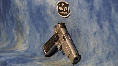 NIGHTHAWK CUSTOM ENVOY GOVERNMENT 45 ACP IOS & RECON RAIL 5