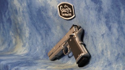 NIGHTHAWK CUSTOM ENVOY GOVERNMENT 45 ACP IOS & RECON RAIL 5