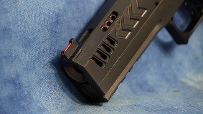 CNC GUNWORKS AKIRA 9MM DLC / ROSE GOLD 4.6