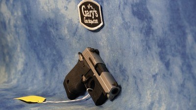 ON SALE! SIG SAUER P938 DUO TONE 9MM VIRIDIAN LASER - Image 2 of 5
