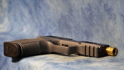ON SALE! SIG SAUER 365XCA-9-BLKGLD-SCT P365 XMACRO 9MM BLACK WITH GOLD TH BBL - Image 3 of 5