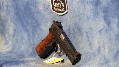 CONSIGNMENT BELGIUM BROWNING HI POWER 9MM MFG 1974 - Image 3 of 10
