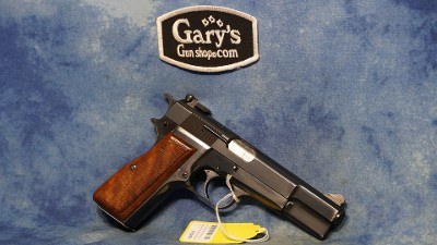 CONSIGNMENT BELGIUM BROWNING HI POWER 9MM MFG 1974 - Image 1 of 10