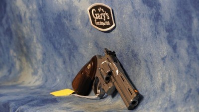 USED COLT PYTHON 357 MAGNUM 4