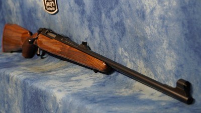 SAKO J04823 90/S HUNTER 22-250 REMINGTON 22.4
