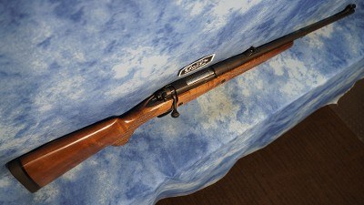 WINCHESTER 535204161 MODEL 70 SAFARI EXPRESS 375 H&H MAG 3+1 24