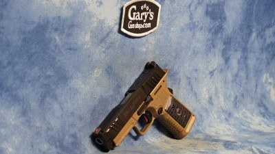 WILSON COMBAT BULWARK 9MM OPTICS READY FDE / BLACK 15 RND - Image 7 of 9