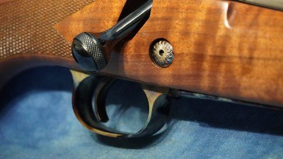 WINCHESTER 535203233 M70 SUPER GRADE 300 WIN MAG PARKWEST CASE COLOR - Image 4 of 17