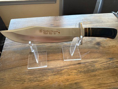 SMITH AND WESSON TEXAS HOLD EM BOWIE KNIFE