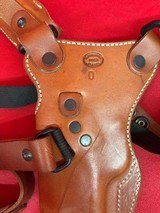 D Johnston Maker(Diamond D) 1911 Alaska chest holster w mag pouch accessory - 3 of 3