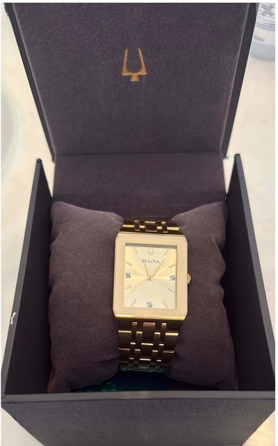 Bulova Quadra men’s wristwatch - Image 1 of 3