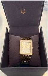 Bulova Quadra men’s wristwatch - Image 1 of 3