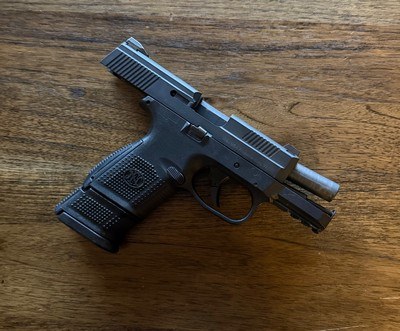 FNS 40 C - Image 8 of 9