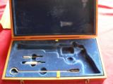 Smith & Wesson Model 57-0 cal. 41 Mag. Revolver (4-Screw type)
- 5 of 14