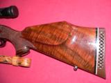 NEW Unfired Weatherby Model Mark V Custom
Cal. 257 Wby Mag bolt-action Rifle
- 13 of 20