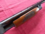 Ithaca Model 37 Deluxe Featherweight 12 gauge Pump-action Shotgun - 4 of 13
