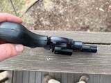 Smith & Wesson 329 Night Guard - 9 of 11
