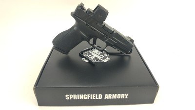 Springfield Armory Echelon™ 4.0C 9mm - 5 Mags - Vortex Venom Red Dot - Excellent Condition - Image 17 of 18