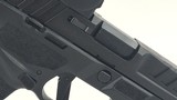 Springfield Armory Echelon™ 4.0C 9mm - 5 Mags - Vortex Venom Red Dot - Excellent Condition - Image 7 of 18