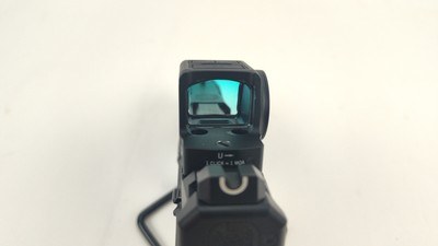 Springfield Armory Echelon™ 4.0C 9mm - 5 Mags - Vortex Venom Red Dot - Excellent Condition - Image 13 of 18