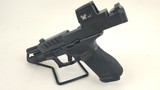 Springfield Armory Echelon™ 4.0C 9mm - 5 Mags - Vortex Venom Red Dot - Excellent Condition - Image 14 of 18