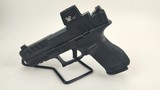 Springfield Armory Echelon™ 4.0C 9mm - 5 Mags - Vortex Venom Red Dot - Excellent Condition - Image 4 of 18