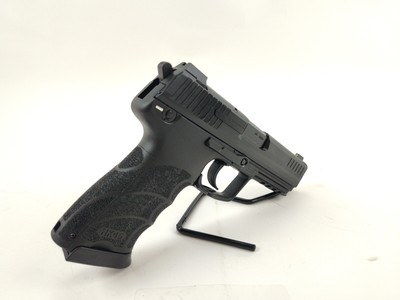 Heckler & Koch HK45 V1 - .45 ACP - Factory New - Image 3 of 19