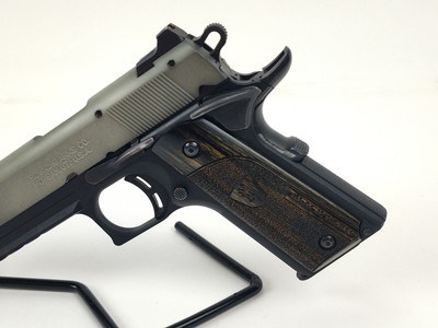 Browning 1911-22 Black Label Laminate Compact w/ 2 Mags - .22 LR - Used; Excellent Condition - Image 11 of 20