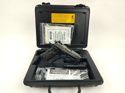 Browning 1911-22 Black Label Laminate Compact w/ 2 Mags - .22 LR - Used; Excellent Condition - Image 19 of 20