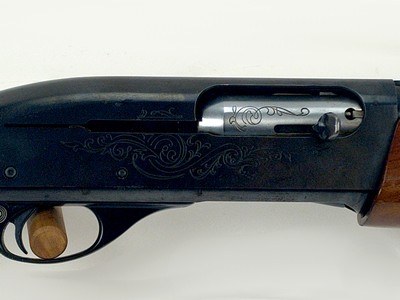 Remington Model 1100 Field Grade - 12 Gauge 2 3/4