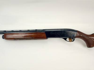 Remington Model 1100 Field Grade - 12 Gauge 2 3/4
