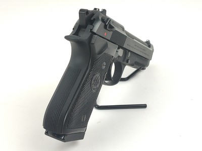 Beretta 92A1 - 9mm - Used; Excellent Condition - w/ Original Case & 3 Mags - Image 5 of 17