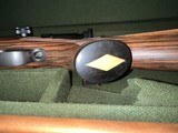 Weatherby .300 Magnum Mark V - Gold Commemorative - 4 of 11