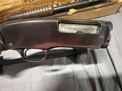 Winchester Model 42 in original box 26