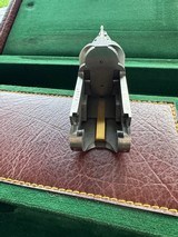 Perazzi 12 gauge MX8 custom Perazzi Catalog SCO engraving Pattern #12
32 inch barrel Exhibition Wood - 8 of 12