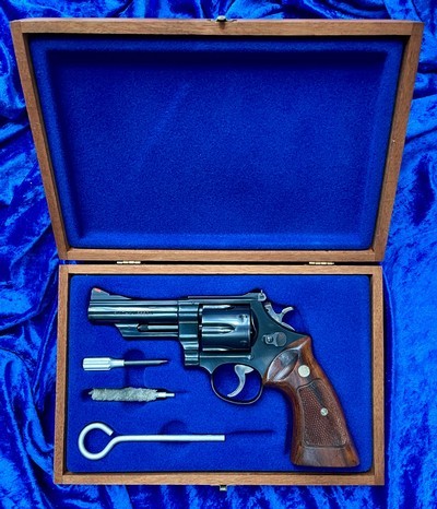 Smith & Wesson Model 57, 41 Magnum