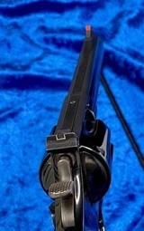 Smith & Wesson Model 57 no dash S serial, 6 inch barrel - Image 11 of 11