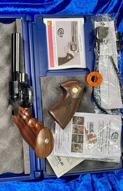 Colt Python 4.25 - Image 6 of 7