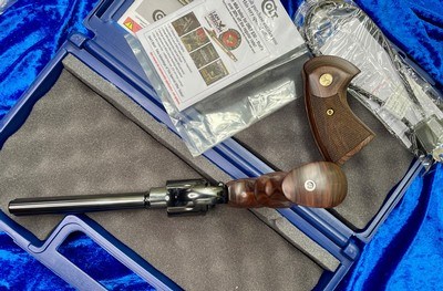 Colt Python 6