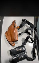 Smith & Wesson 3rd Gen 5906 w/ 3 mags, two holsters - 3 of 6