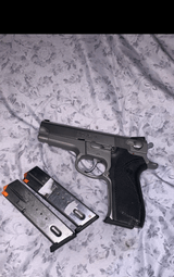 Smith & Wesson 3rd Gen 5906 w/ 3 mags, two holsters - 5 of 6