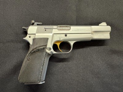 Browning Belgium Hi Power, 9mm - Image 2 of 5