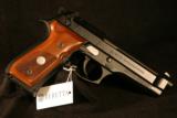 Beretta 92FS
Trident - 1 of 3