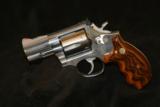 S&W 686-3 2.5" - 1 of 2